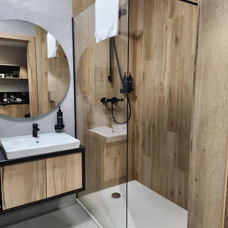 Apartamenty Blizej Chmur Szklarska Poreba- Lokalizacja Hotel Zloty Horyzont דירה שצ'קלארסקה פוראובה
